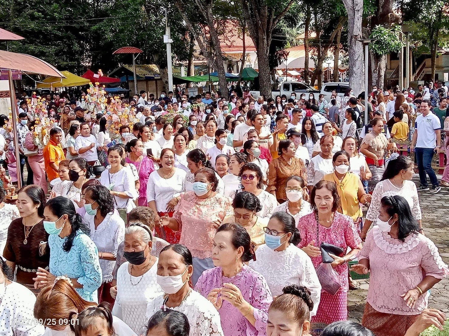 ประเพณีวันสารทเดือนสิบ (ประเพณีชิงเปรต)